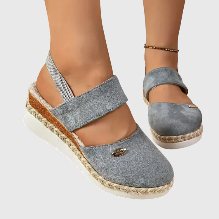 The Umbeline Toe-Post Wedge