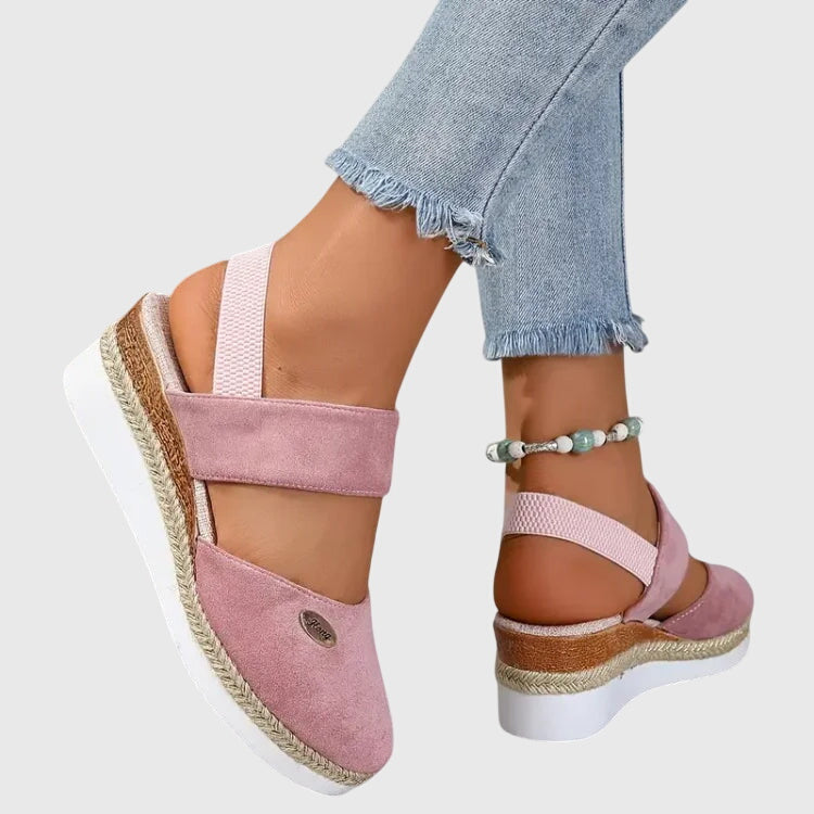 The Umbeline Toe-Post Wedge
