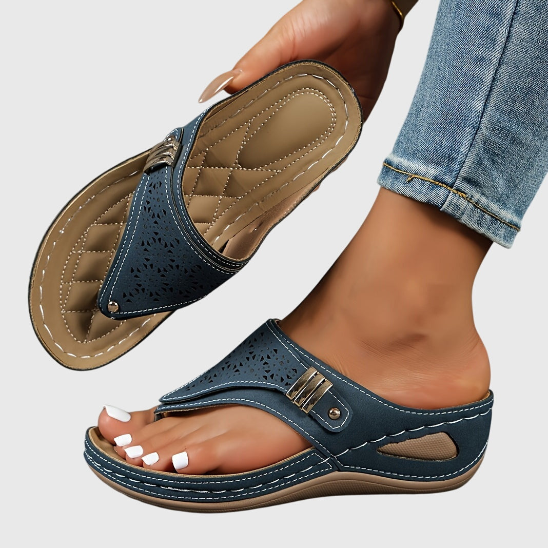 The Romy Closed-Toe Wedge