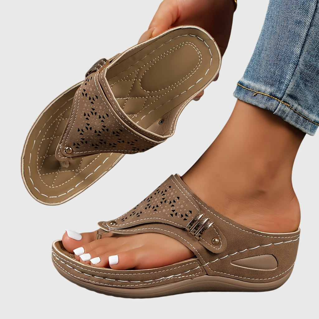 The Romy Closed-Toe Wedge