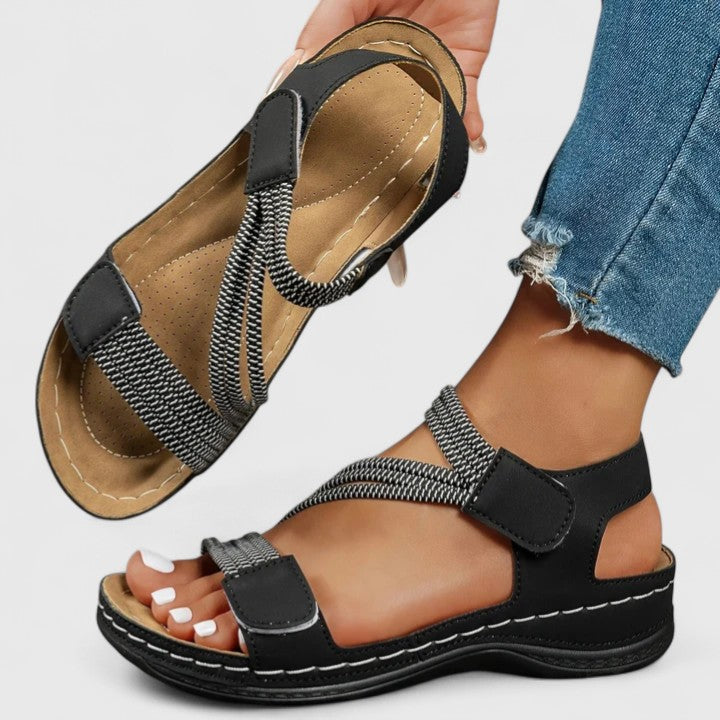 The Ilaria Cross-Strap Sandal