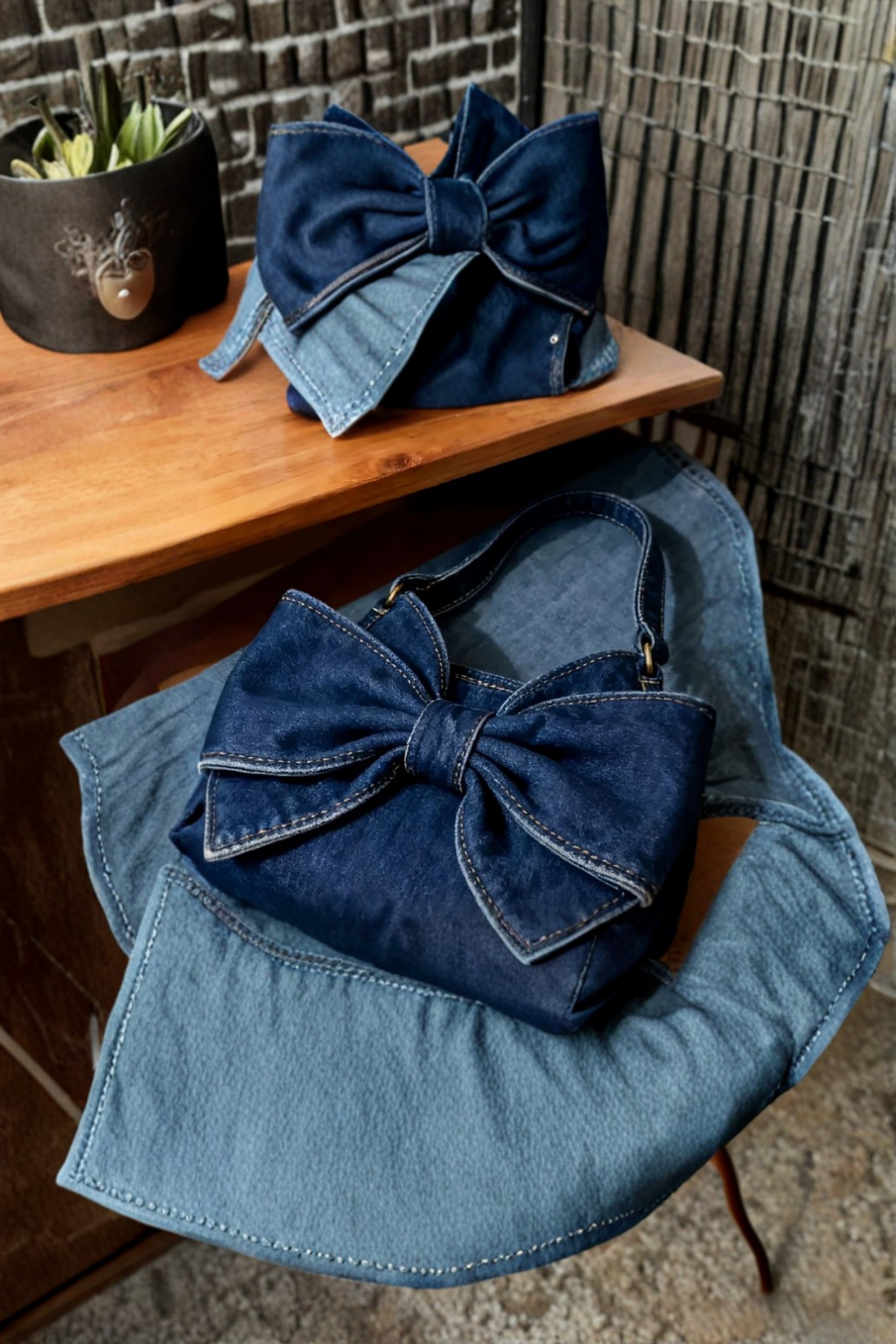 The Daria Bow Carryall