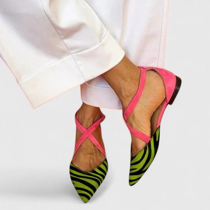 The Quintessa Pointed Flat