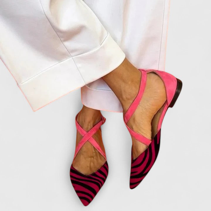 The Quintessa Pointed Flat
