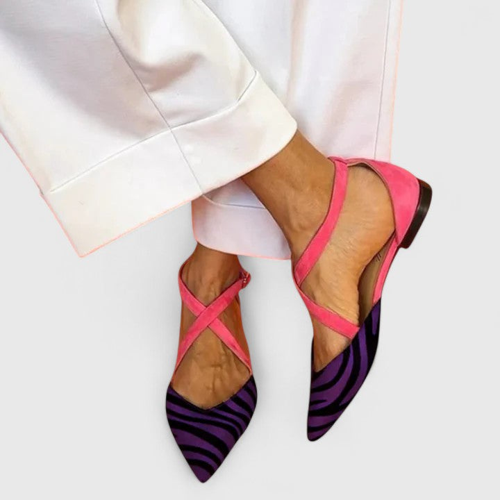 The Quintessa Pointed Flat